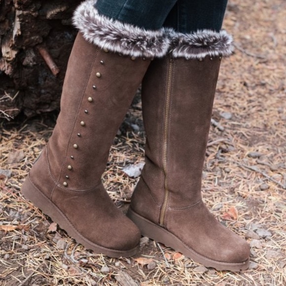 Bearpaw tall boots super warm - Picture 3 of 6